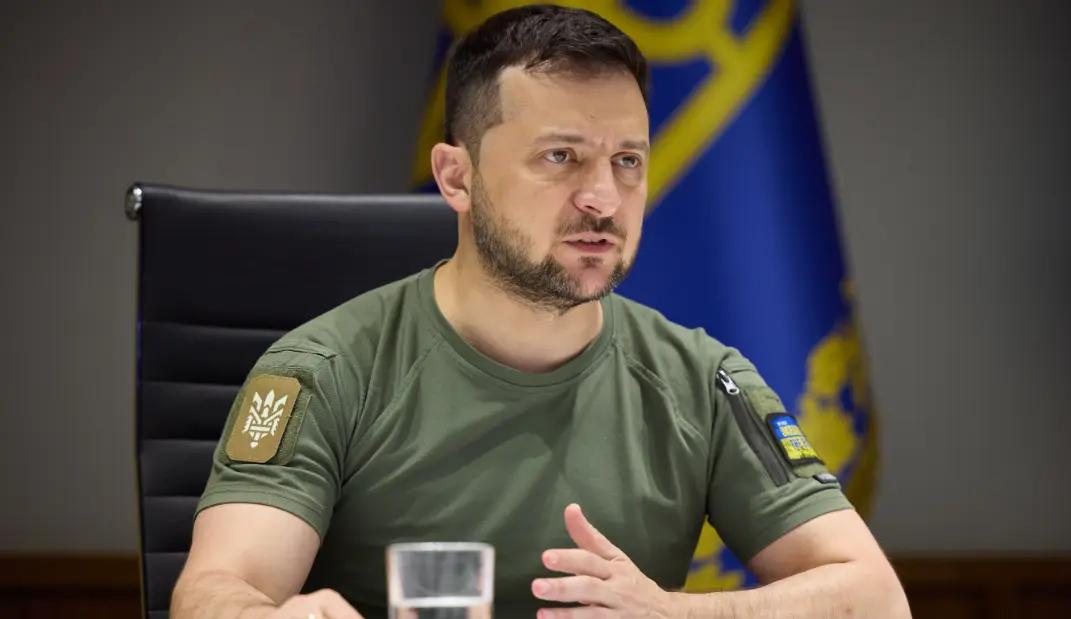 乌克兰强征外国雇佣军当炮灰！2000多国士兵集体逃亡，月薪3000美元成“卖命钱