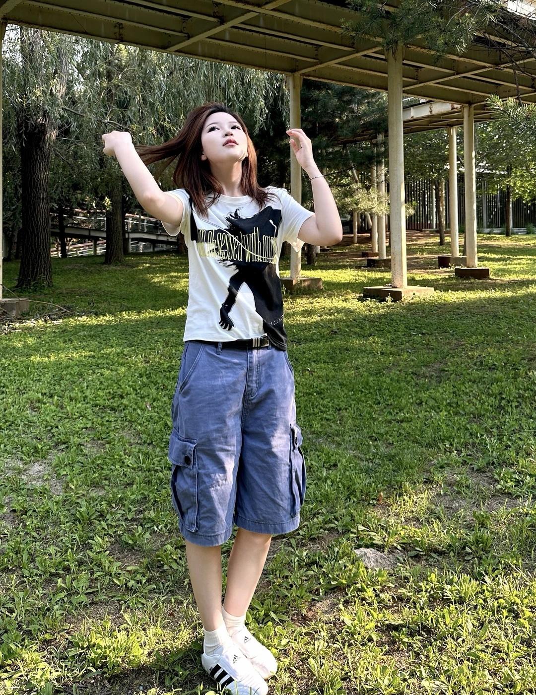 夏天大自然穿搭！
夏日出游穿搭 ootd夏日穿搭 夏天穿搭 浅交一下夏季穿搭作业