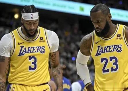 北京时间12月22日10点，NBA常规赛洛杉矶湖人队客场挑战西部第一明尼苏达森林