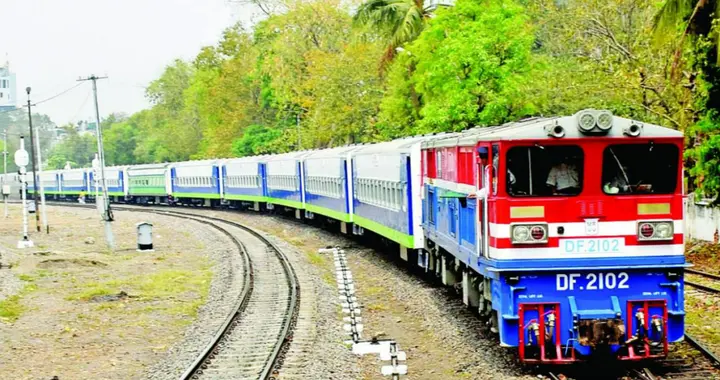 为便利圣诞出行，缅甸铁路增开多条专列