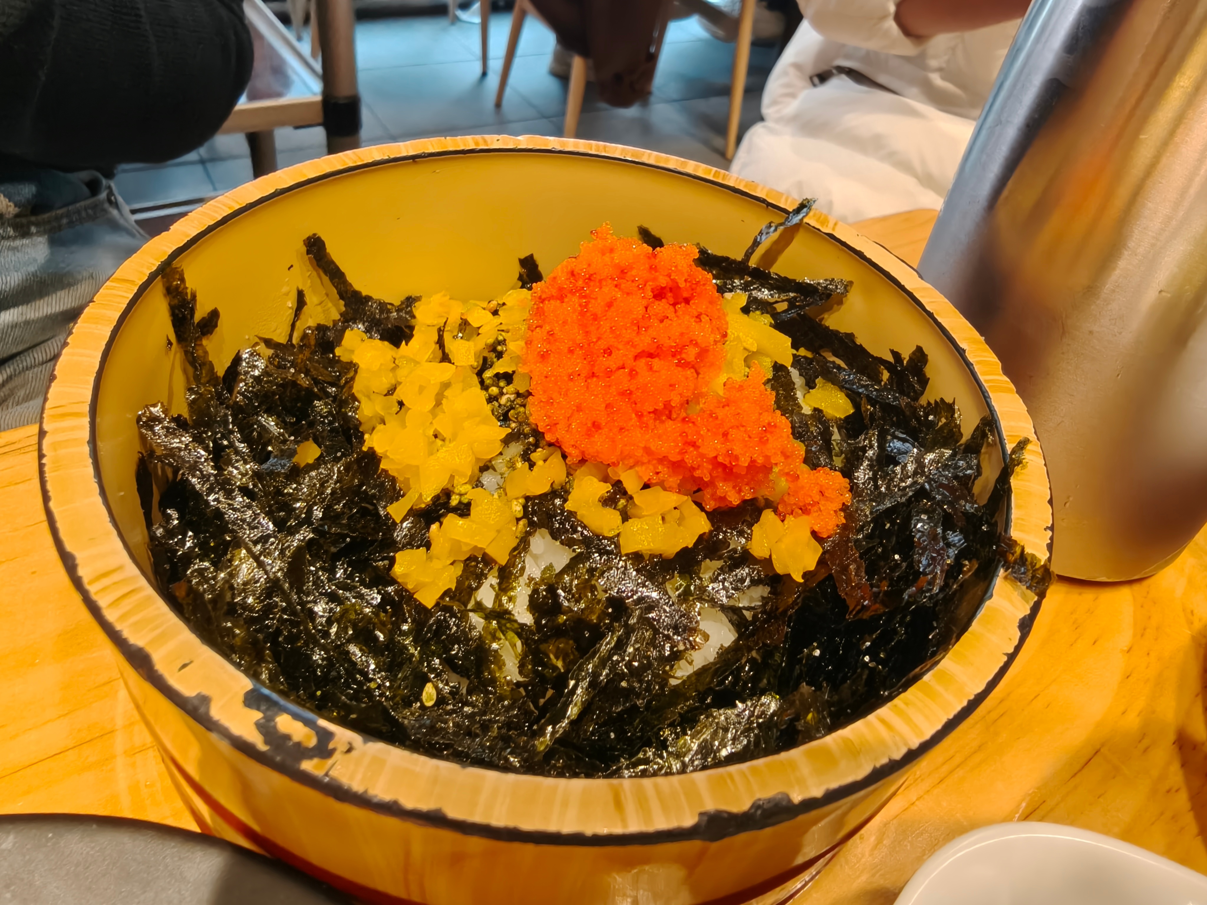 韩国 的饭，调味方法略显单调，但肉还不错，胜在量大。 美食 韩国·Seoul k