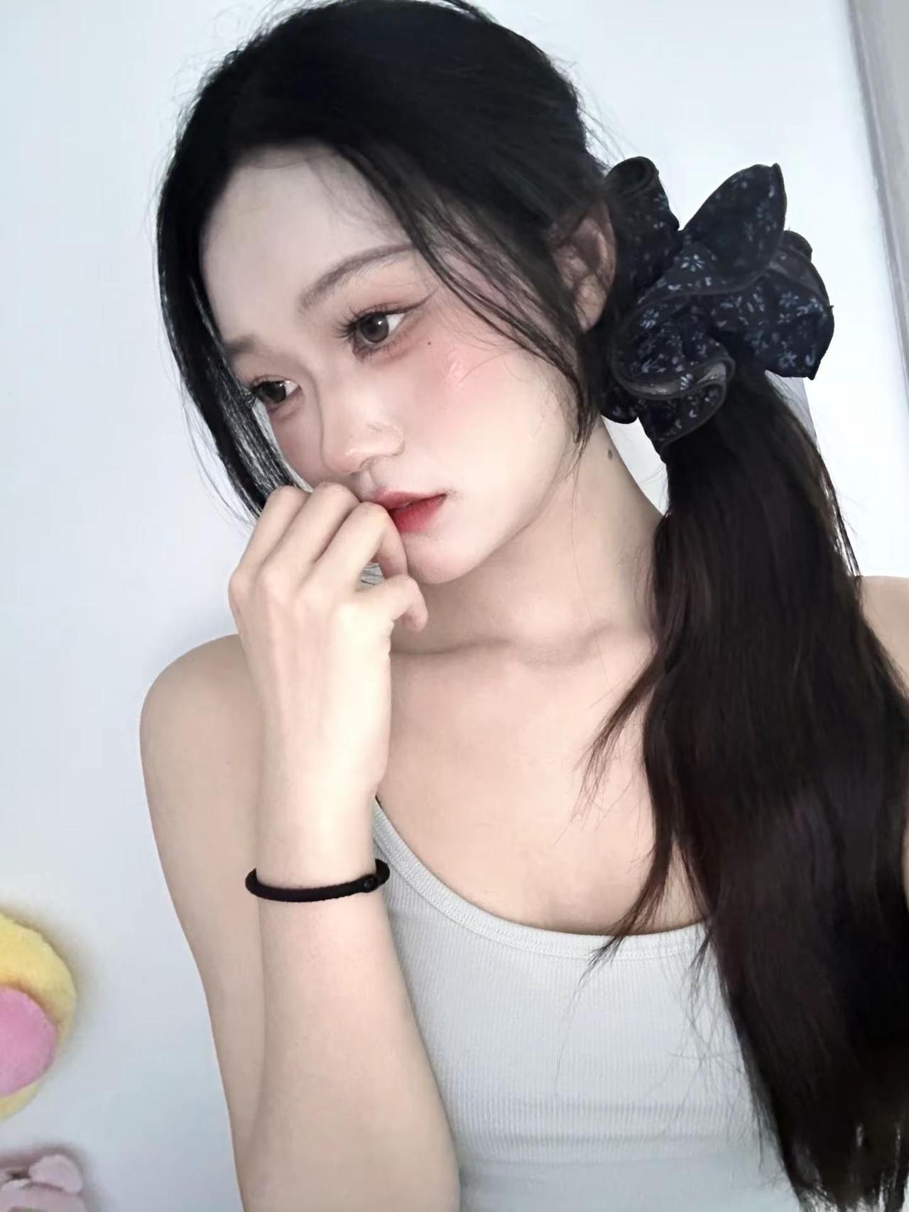 江西你下雨下的我好忧郁……温柔风 少女感 低马尾