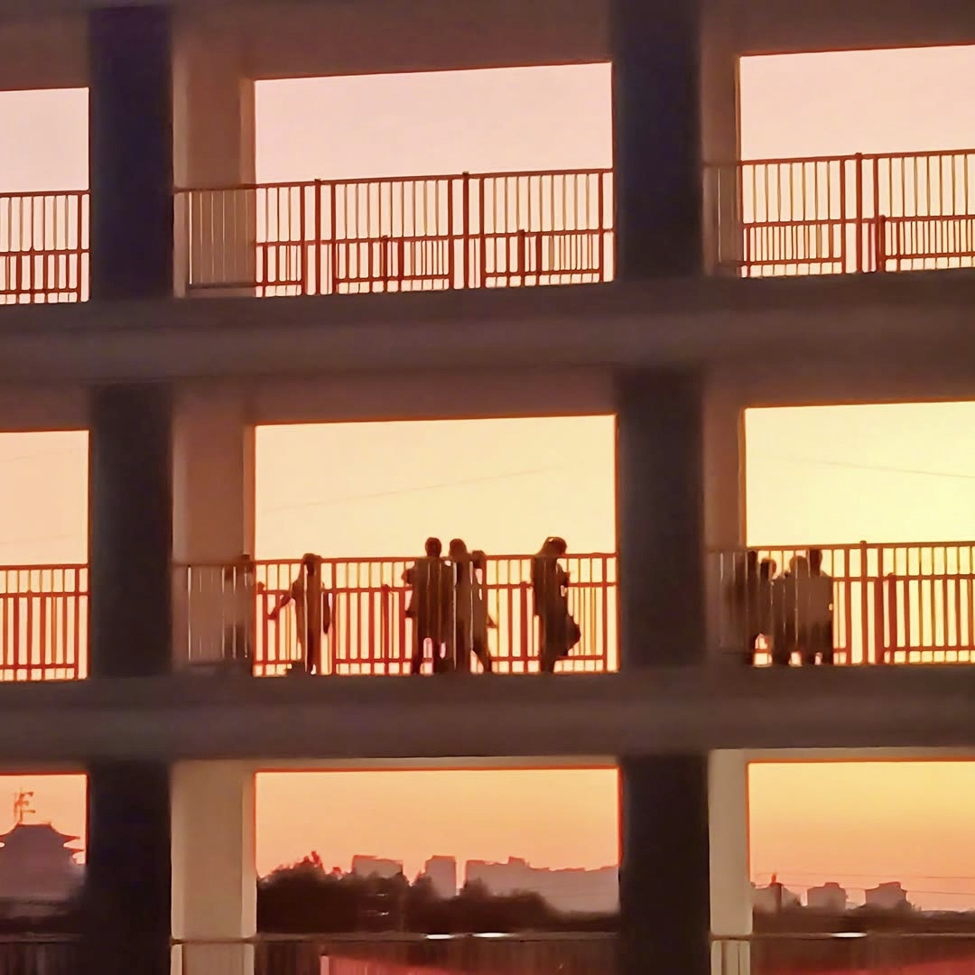 𝑾𝒆𝑪𝒉𝒂𝒕朋友圈背景图｜高级感｜高考高中｜青春｜高考加油｜学生时代
