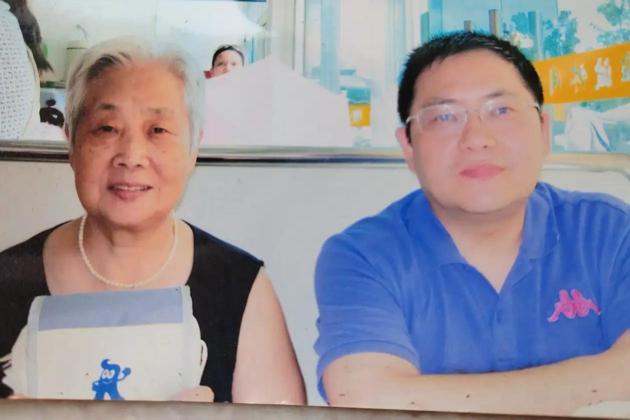 我曾是一位“深漂”14年之久的一位打工仔，很多人说，

老王，你在深圳待了那么久