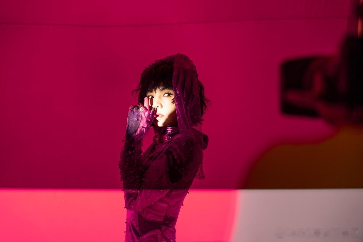 Ella巡演主题曲短发回归 短发Ella归来，是熟悉更是全新的她！帅气中多了从容