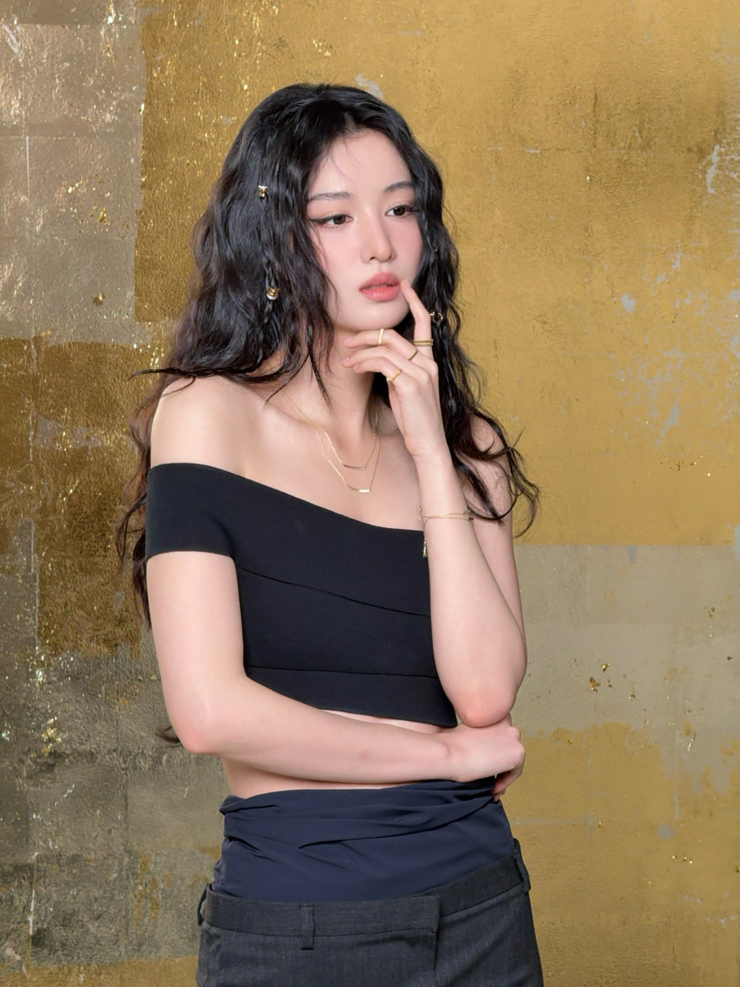 王楚然高度近视但绝不眯眼   在复制粘贴的时代，你是手写的诗