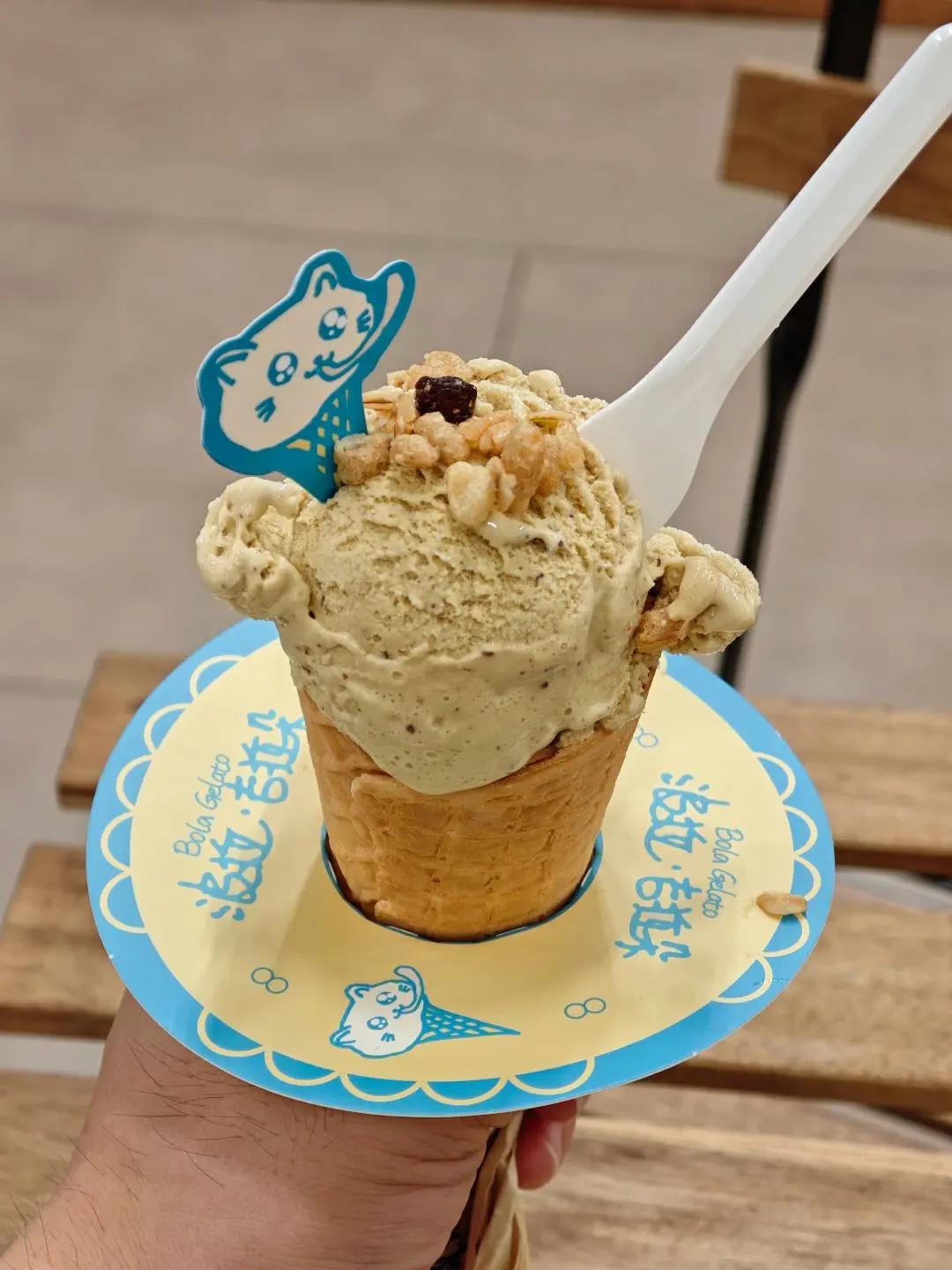 西坊大院新店！夏日限定手工冰淇淋真好吃。。。市桥西坊大院新开的【波拉鲜作冰淇淋】