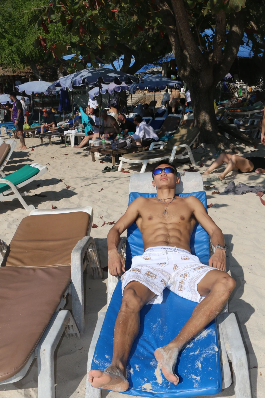 海边晒晒太阳☀️