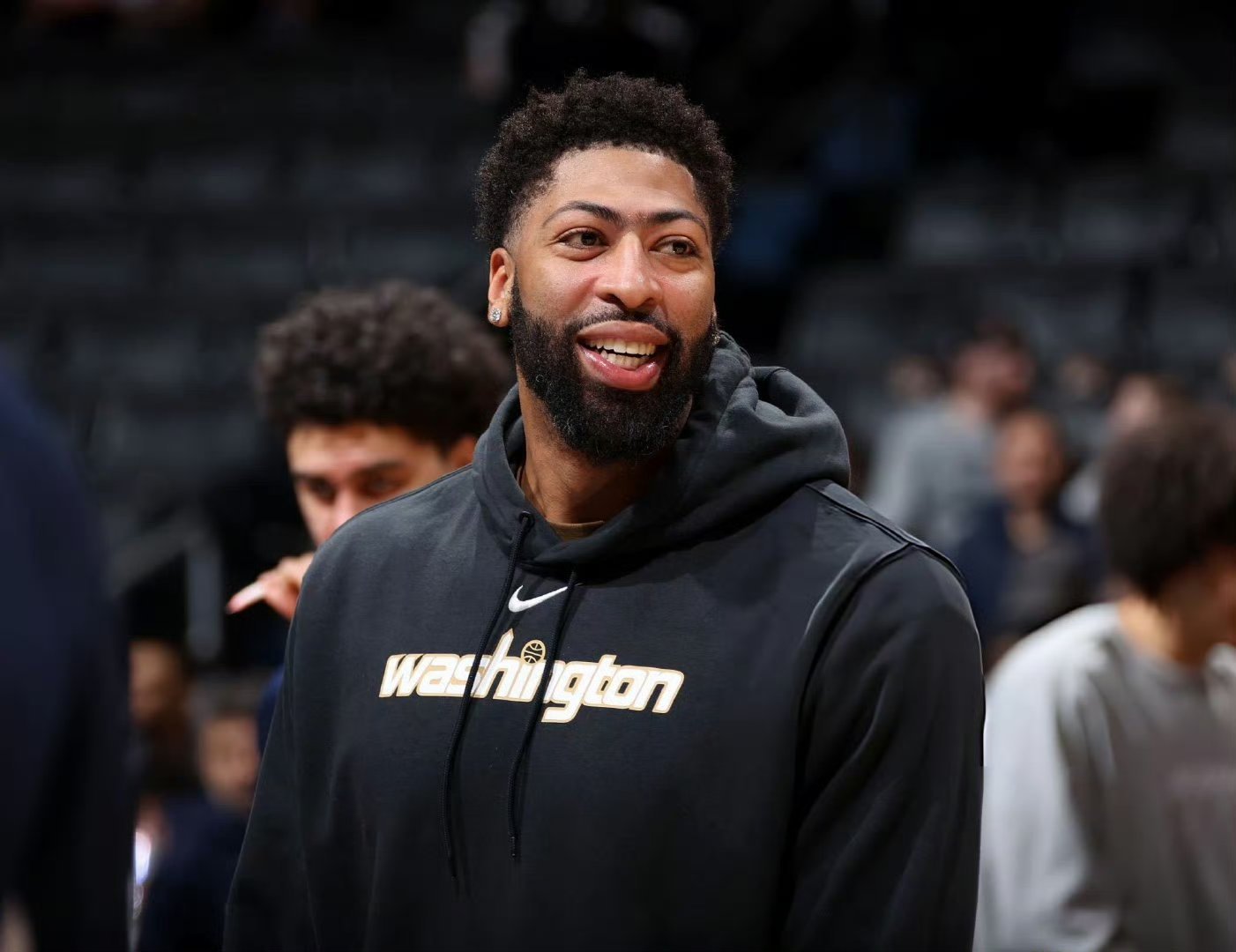 别以为这个时候我就会思念你