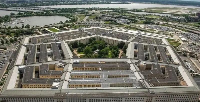 五角大楼发布《国家防务战略》：俄罗斯不再是头号威胁

五角大楼在其官网公布了由“