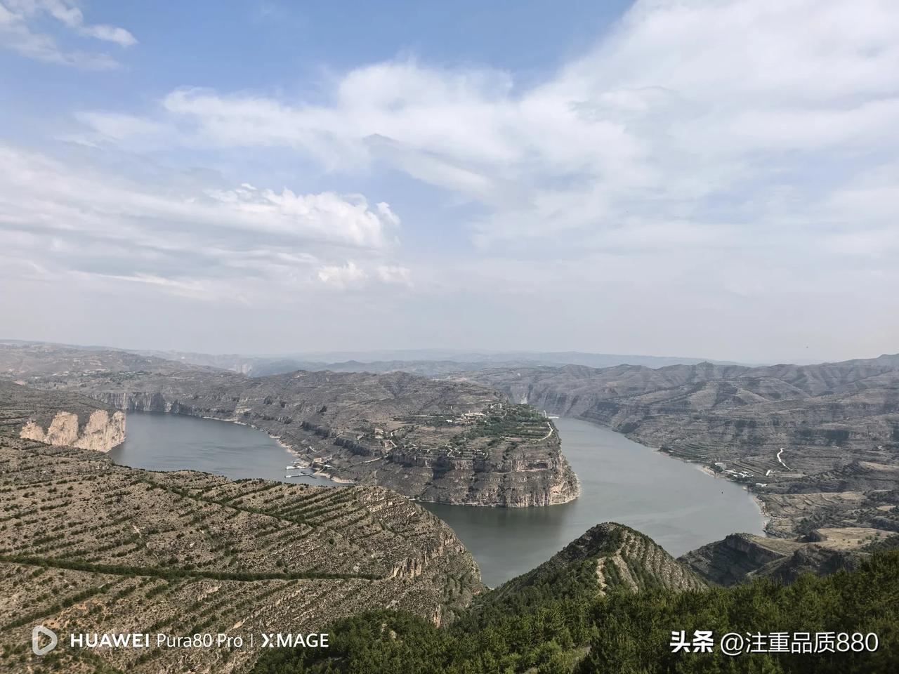发一张图片，让我猜出你在哪里拍的图片六有详细位置[大笑]