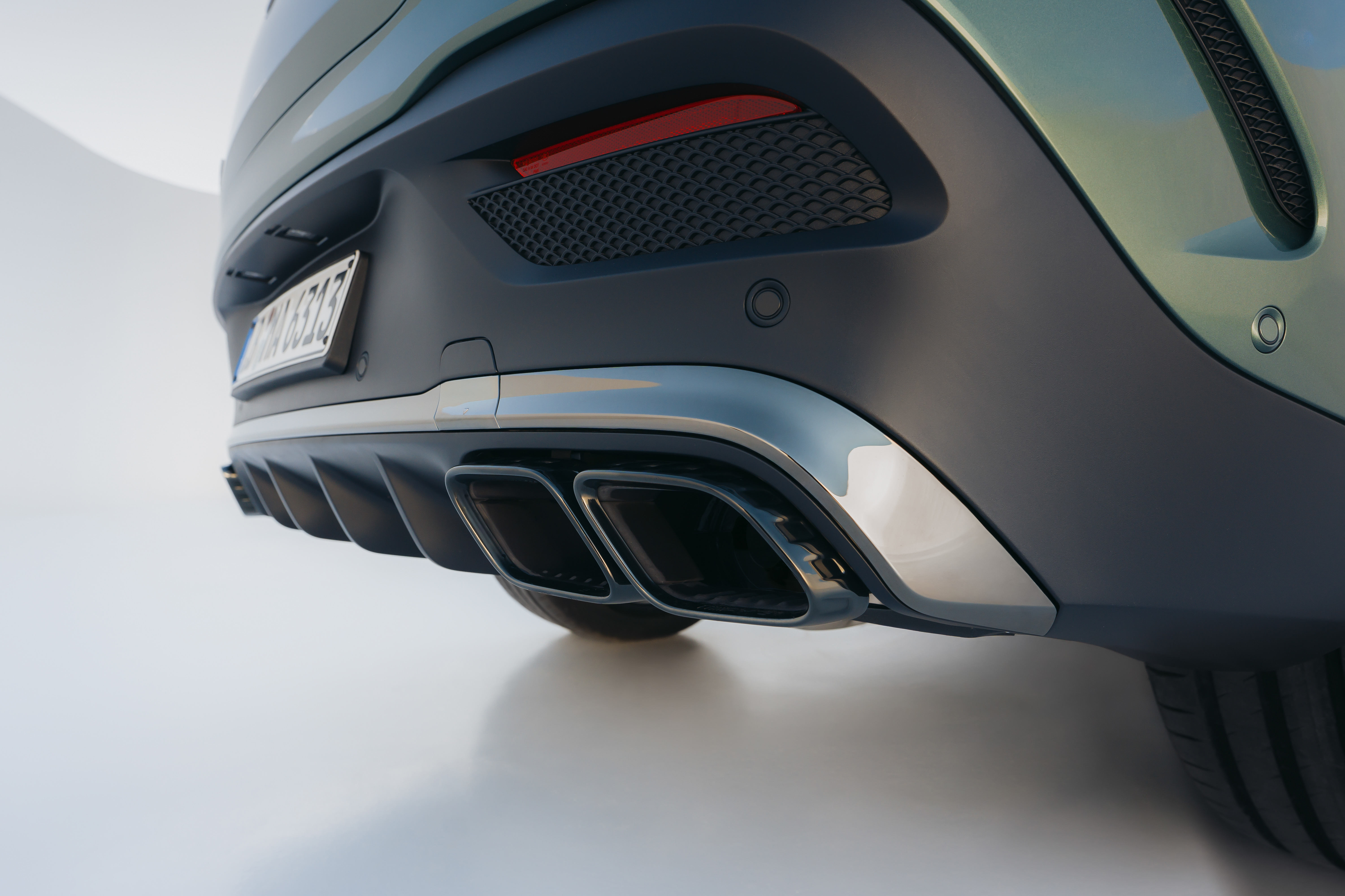 Mercedes-AMG GLE 63 S 4MATIC+ Coupé搭载全新 
