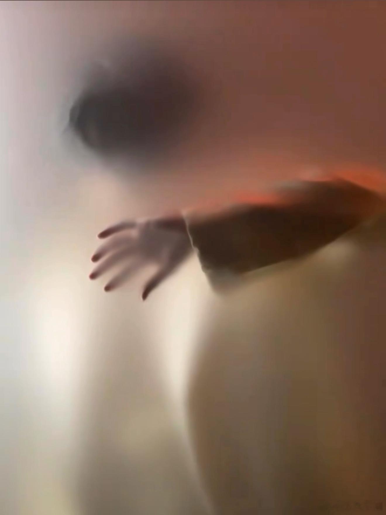 这是…大半夜的😳 