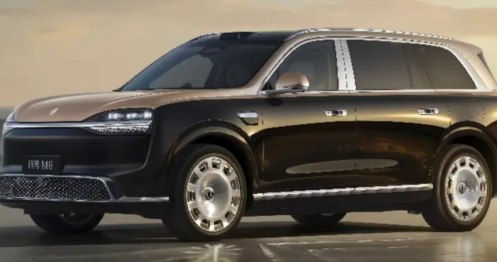 全新一代问界M9系列，八大引领，领世而上，开启预售