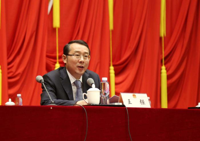 国家正气之风刮到了广东，拥有法学硕士学历干部王强被查

7月17日，广东省纪委监