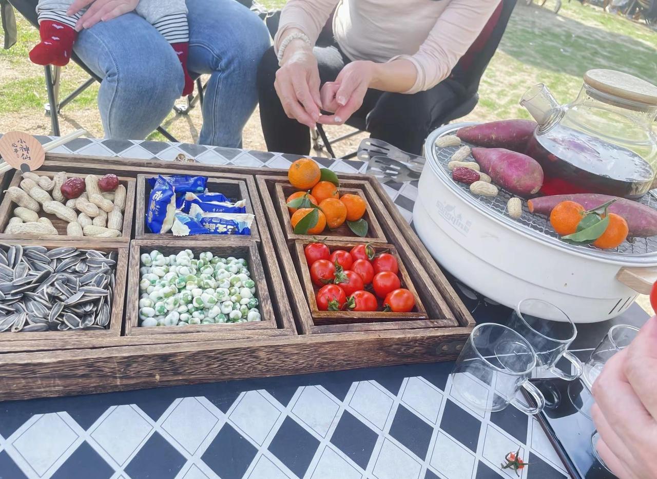 没有特别想吃或者非吃不可的东西，也没有非得较劲的人和事，所有东西淡淡就好…