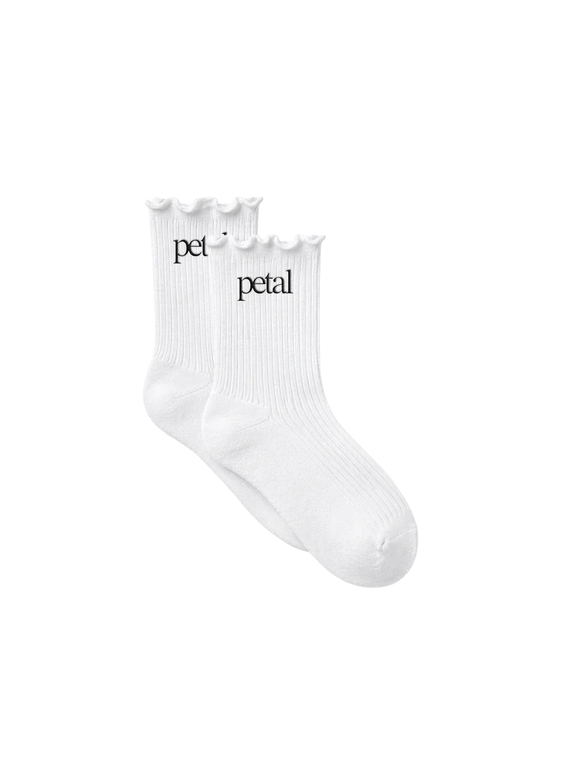 Ariana Grande 官宣第八张录音室专辑『petal』周边一览： 