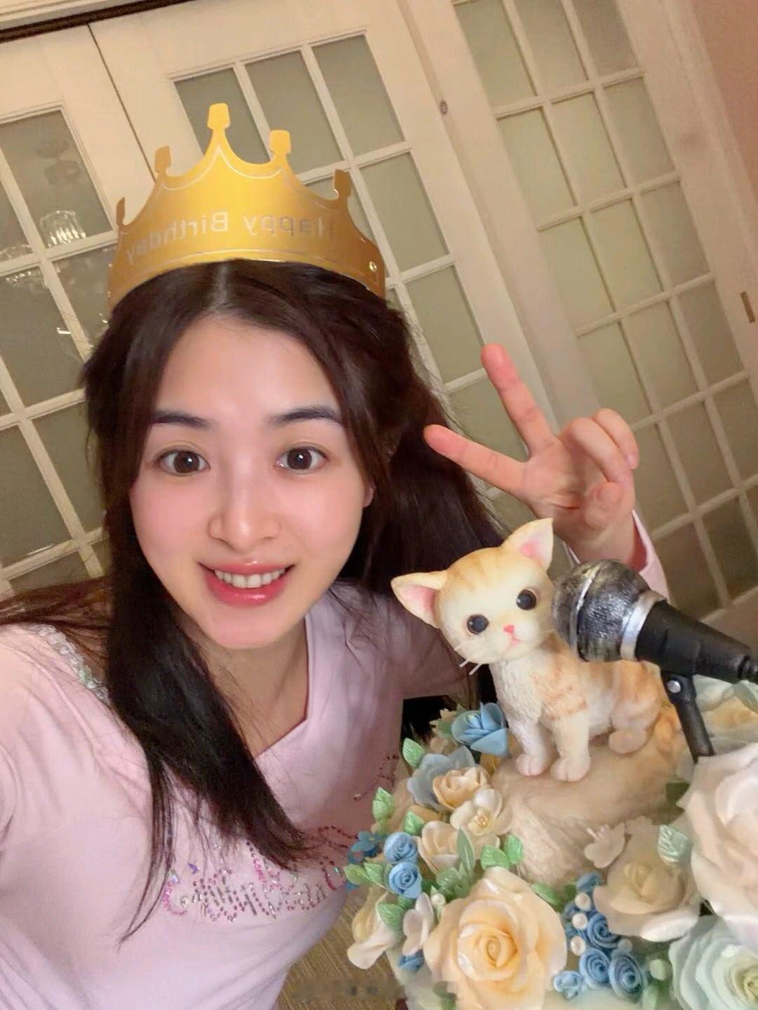 张含韵37岁状态张含韵晒37岁生日照  张含韵发视频晒生日照：女人总是会越活越粉