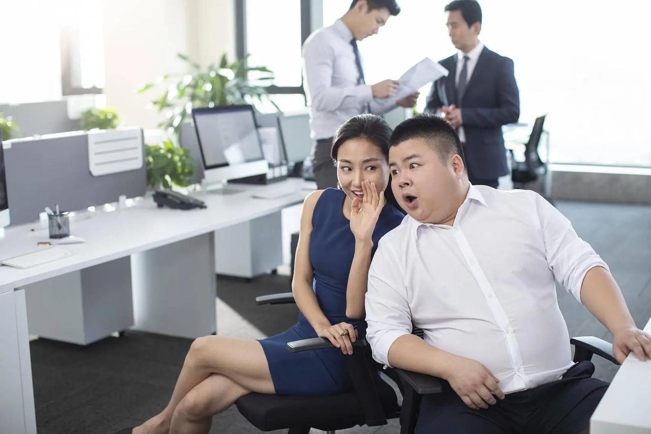 你觉得“蛐蛐”别人是出于什么心态无非出于两种，一种是不如人家，所以在背后进行诋毁