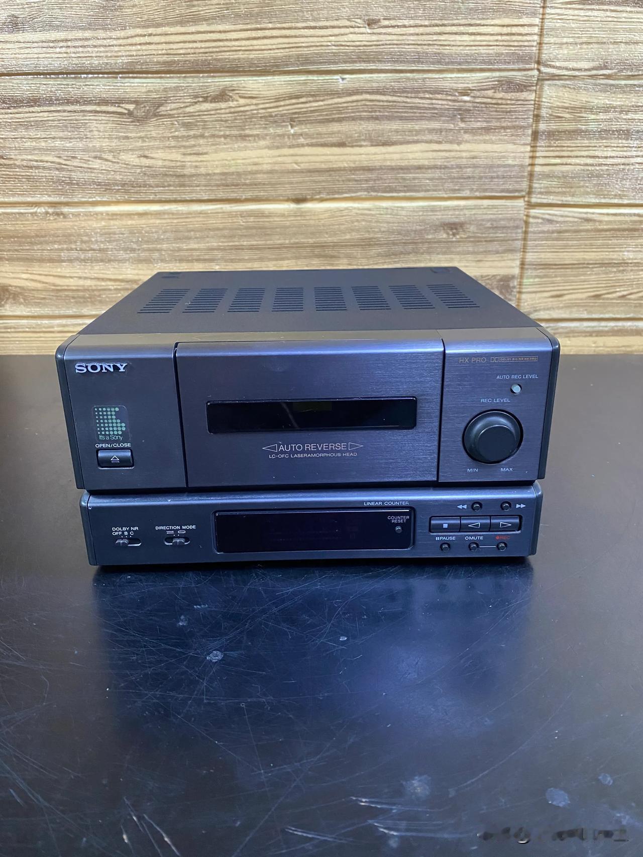 Sony，迷你卡座，正反放，正反录，机械精美声音迷人！以同步测试视频。
