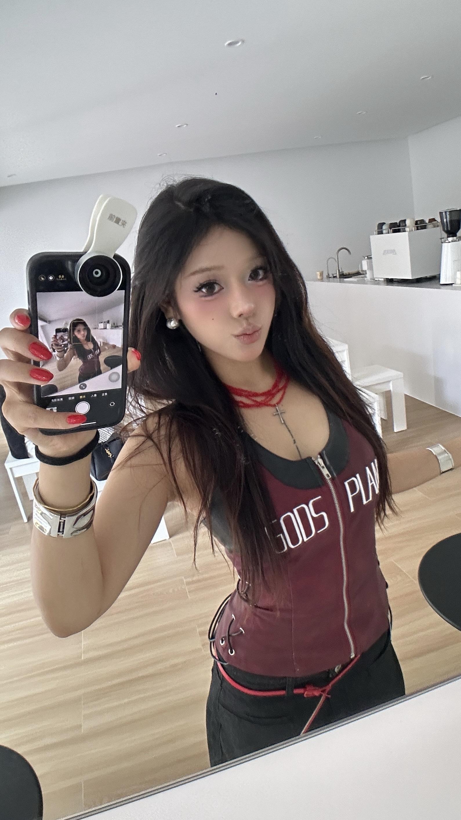 今天穿帅帅的裤子。