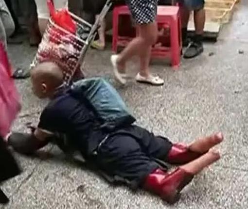 2016年，广州一男子上街买菜时，偶遇一双脚被截断的乞丐，仔细辨认下才发现，这人