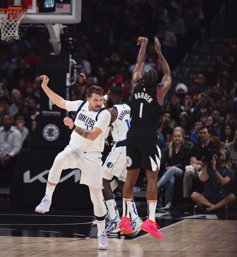 ⏱船侠大战倒计时6小时，这一场你会熬夜看嘛？#快船vs独行侠##nba季后赛##