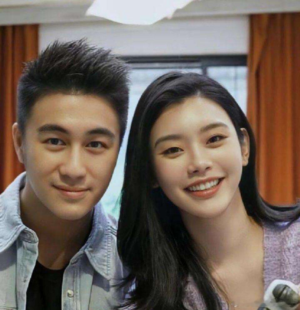 何猷君这辈子不可能跟奚梦瑶离婚。不是因为何猷君找不到更好的，也不是因为奚梦瑶给他