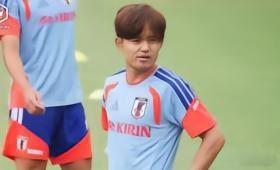 远藤航因伤退出日本队，此举将直接影响球队中场数据模型。远藤此前在防守三区拦截效率