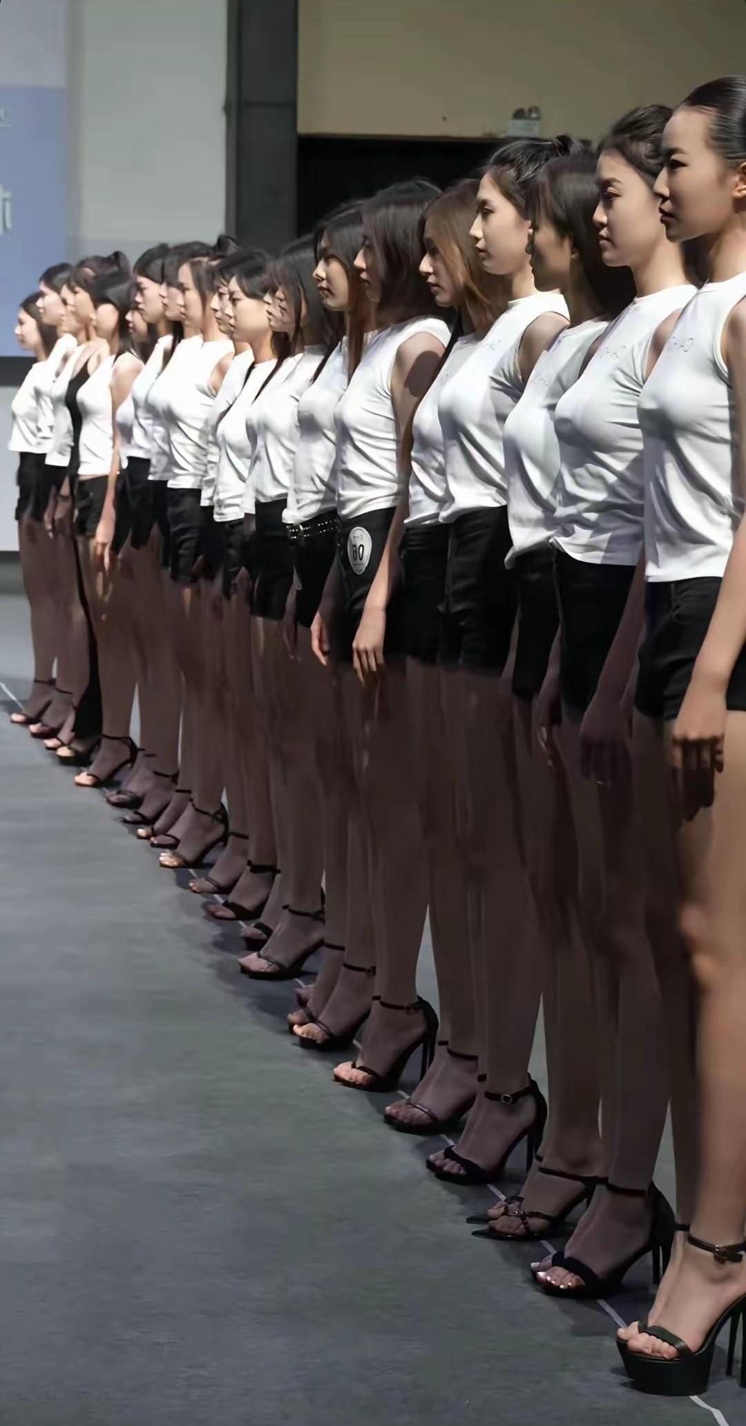 这些人有多少能成功进入娱乐圈呢？迪丽热巴 我有点不认识你了