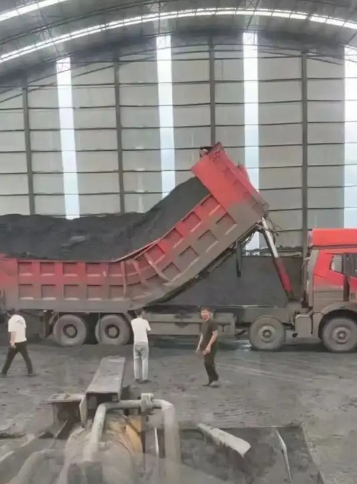 这种情况，是车超载了吗 ​​​