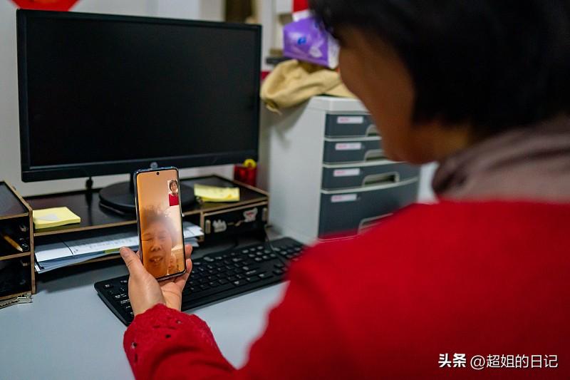 居然还有人发视频说她的养老金补发已经到手了，这也太能胡说了，之前我真相信了，后来
