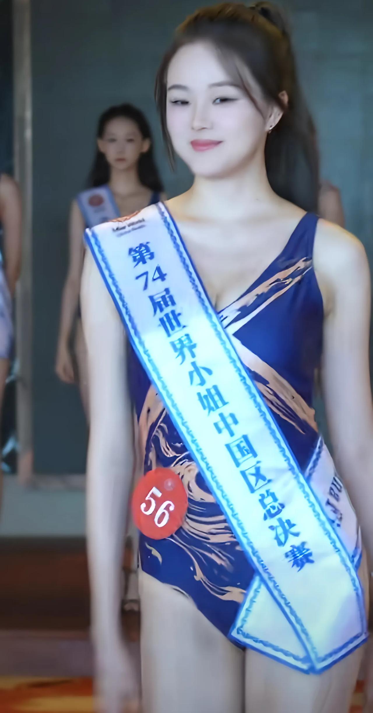 刘世欣，广西玉林博白女孩，20岁。恭喜获得74届世界小姐中国区总决赛西部冠军，广