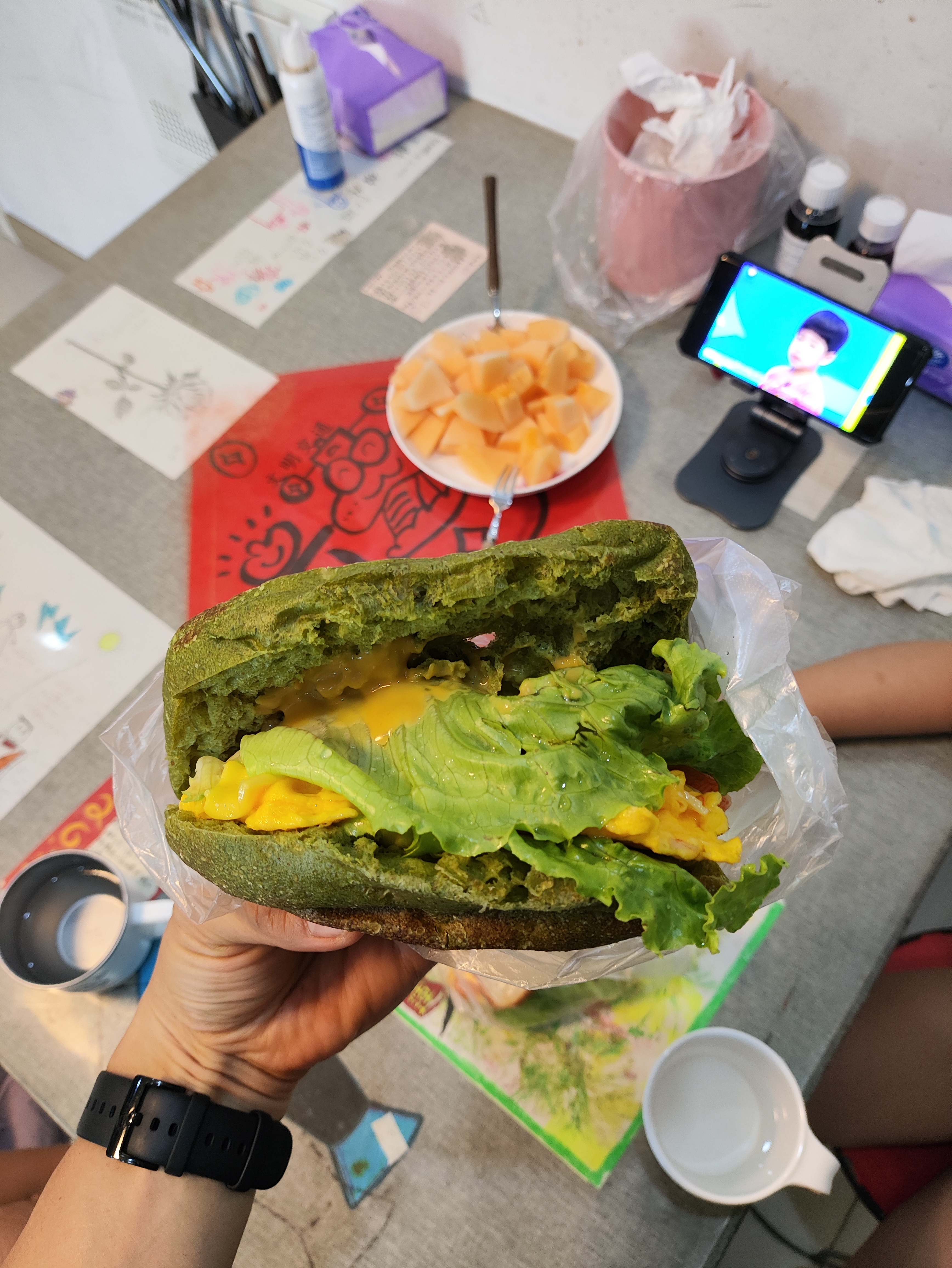 吃兰么 好好咥一口