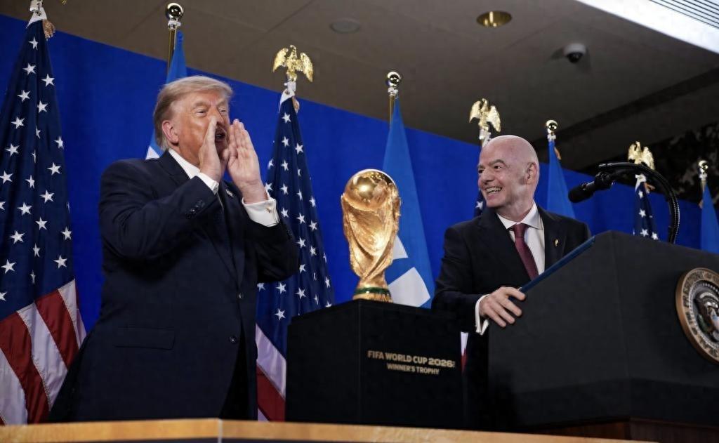 乌克兰这仗打了这么久，说出来你可能不信！现在乌克兰老百姓最恨的，不是俄罗斯的普京