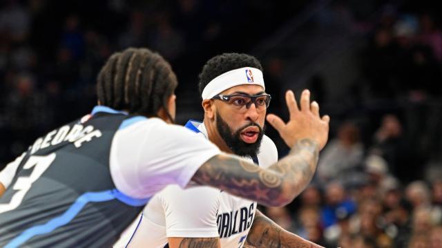 NBA今年的交易截止日前，
有一个好消息和一个坏消息！
好消息就是没有太大的交易