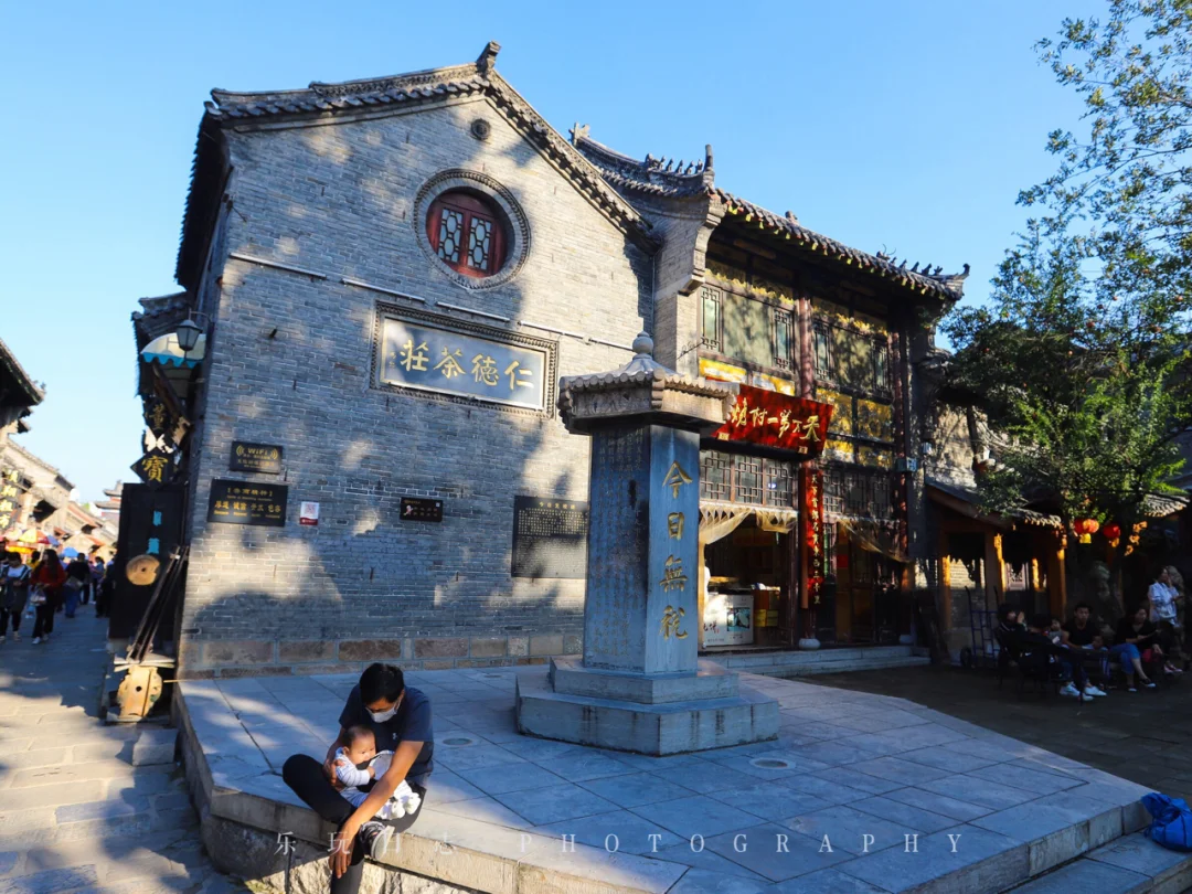 丝路之源，人少，显得如此静谧美好！航拍可以看到整个