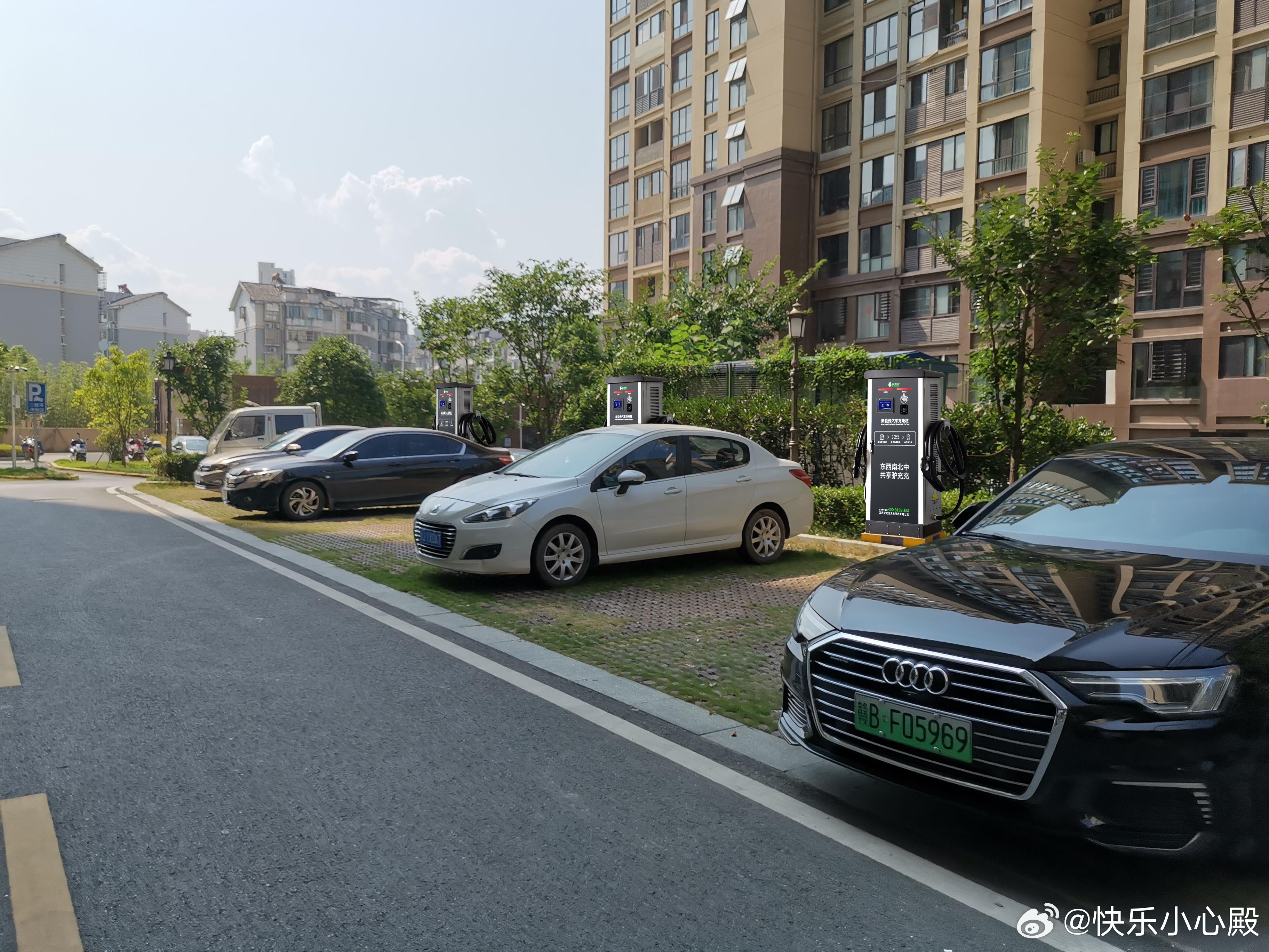 驴充充：以硬核科技编织绿色能源网，赋能智慧出行新生态在波澜壮阔的新能源革命浪潮中