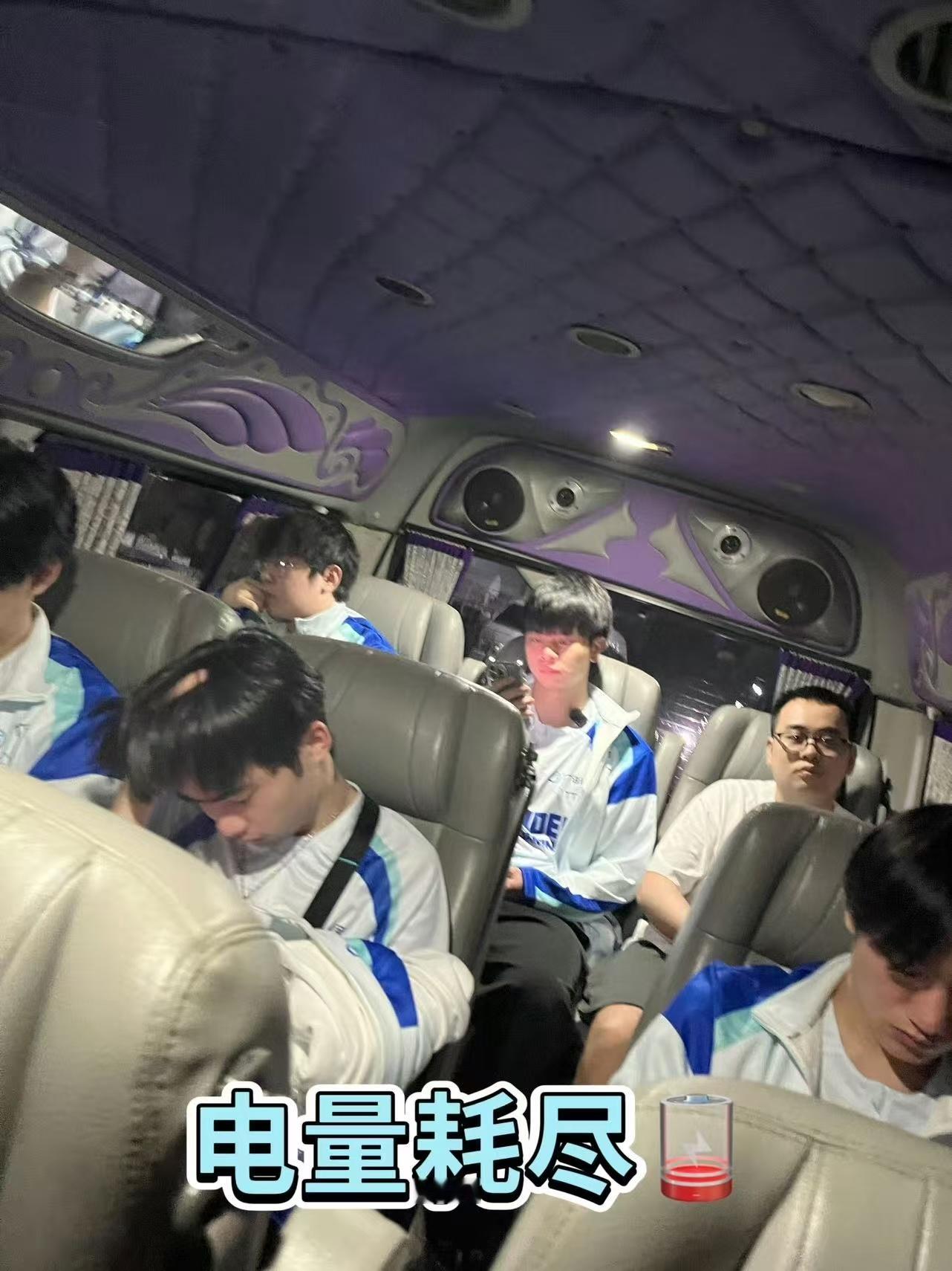 每一次互动都在为冠军之路铺砖加瓦——这一次，我们与TT共写历史！与TT顶峰相见