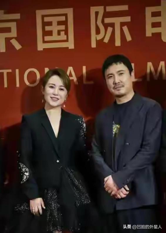 沈腾当年拍《西虹市首富》，临开机前被资方摆了一道，硬是把原定的女主马丽，换成了宋