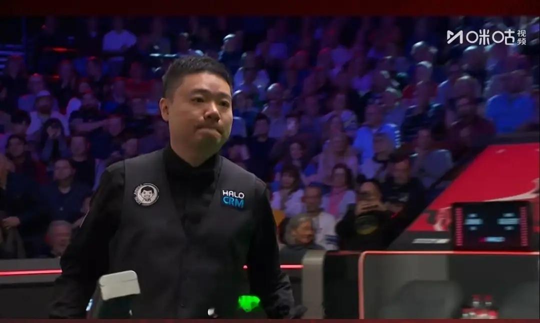 世锦赛战报！丁俊晖10-5土豆哥，会师赵心童，中国至少锁定1个8强丁俊晖10比5