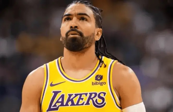 文森特：“在缺席九场比赛后能够重新上场感觉很好，我的身体在比赛后状态良好。”你感