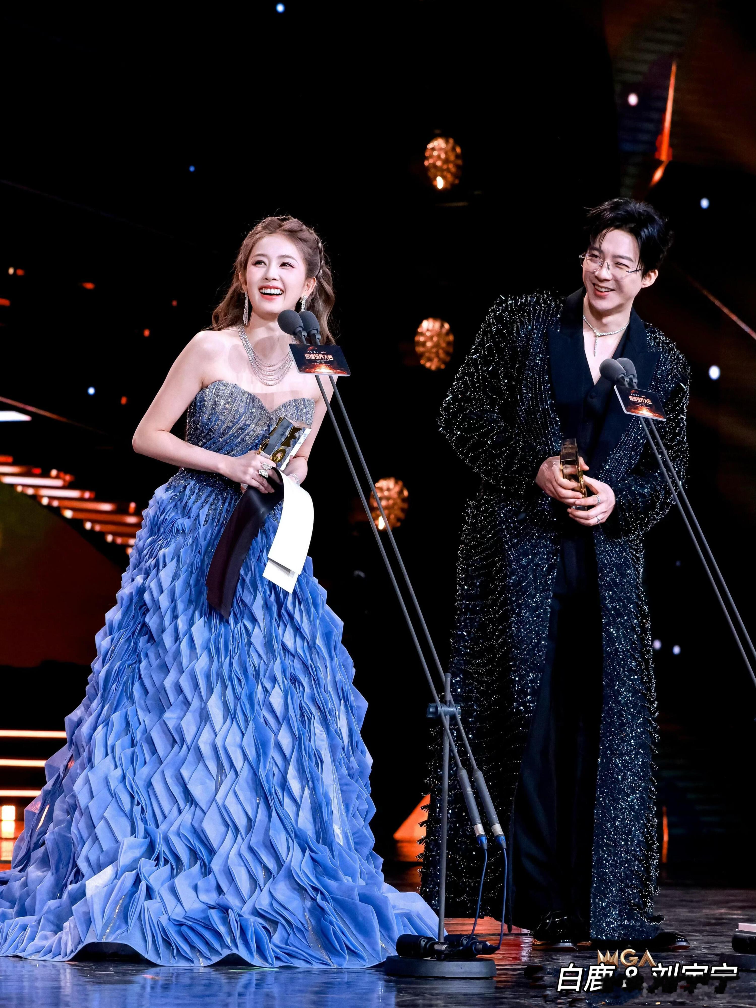 微博视界大会的各种美丽同框～ ​​​