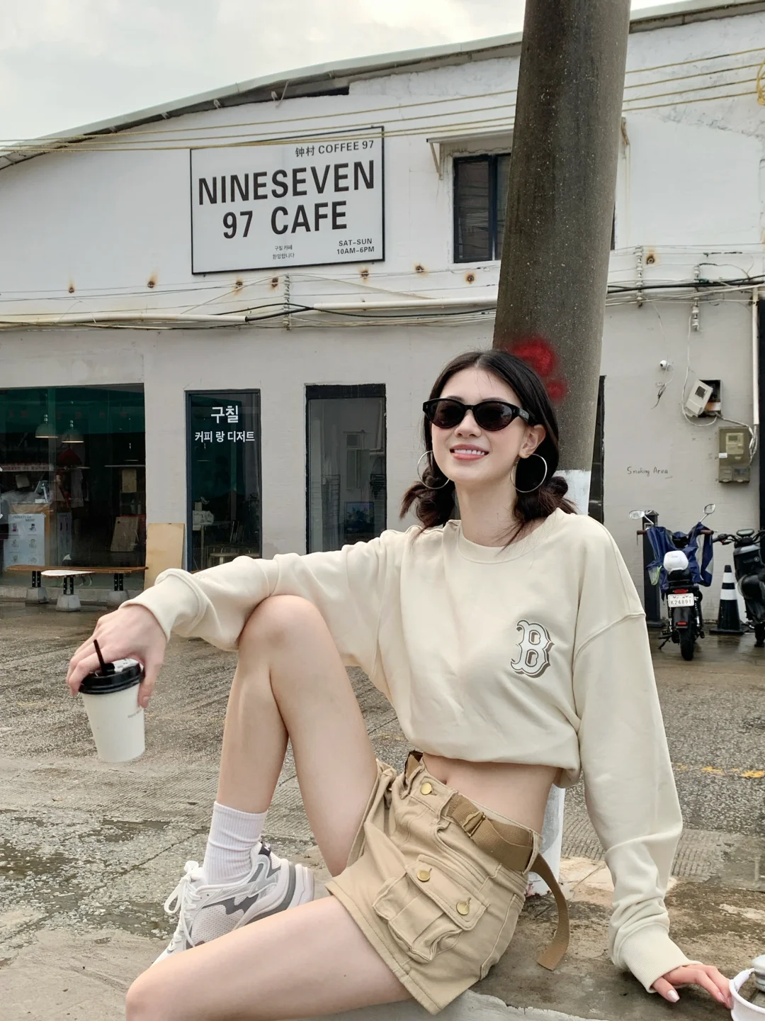露个腰