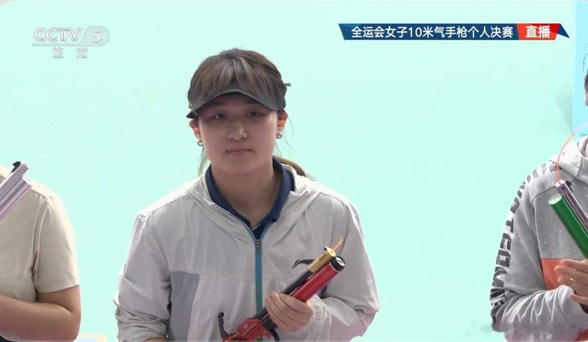 2025大湾区全运会女子10米气手枪金牌🥇—唐晓（广西）银牌🥈—阮梦颖（湖北