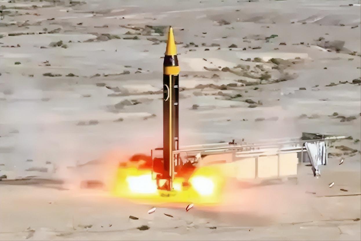 伊朗这次算是豁出去了！
 
中东局势令人担忧，炮火声从以色列一路烧到整个海湾地区