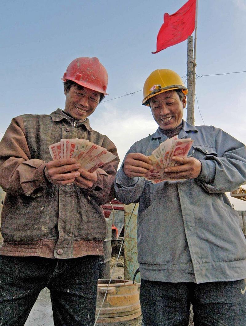 你认为赚钱和健康哪个更重要人生最大的幸福就是身体健康，除了身体好其他都是过眼云烟