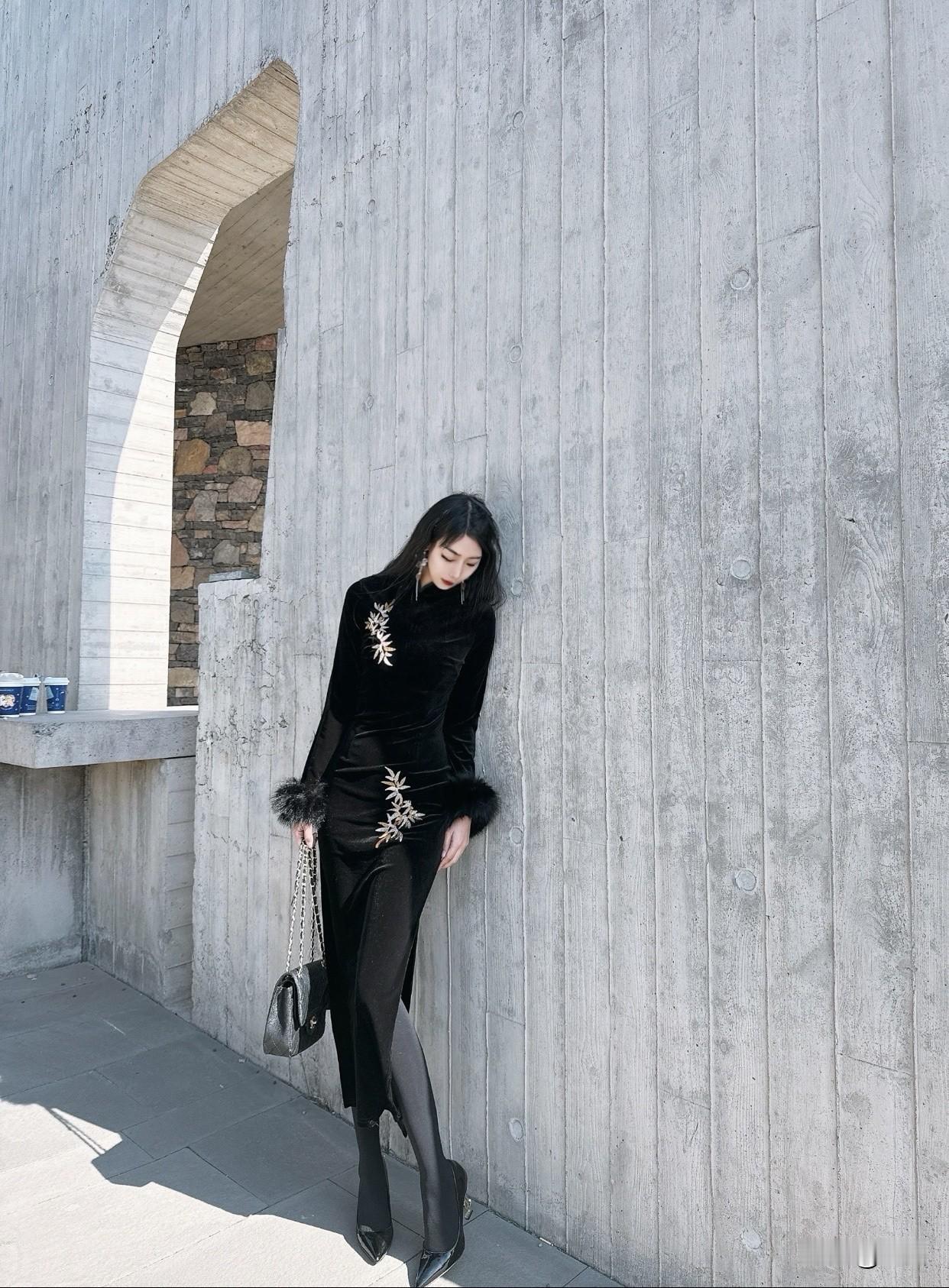 电影中的古风美女有多绝黑衣造型更是惊艳，将东方女性的韵味展现得淋漓尽致。这些古风