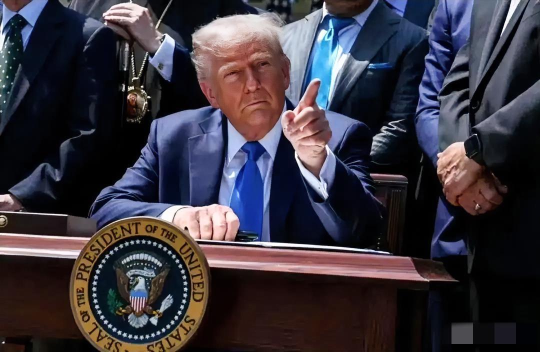 剧情大反转！马来西亚签了张“空头支票”

美国最高法院大笔一挥，特朗普关税政策直