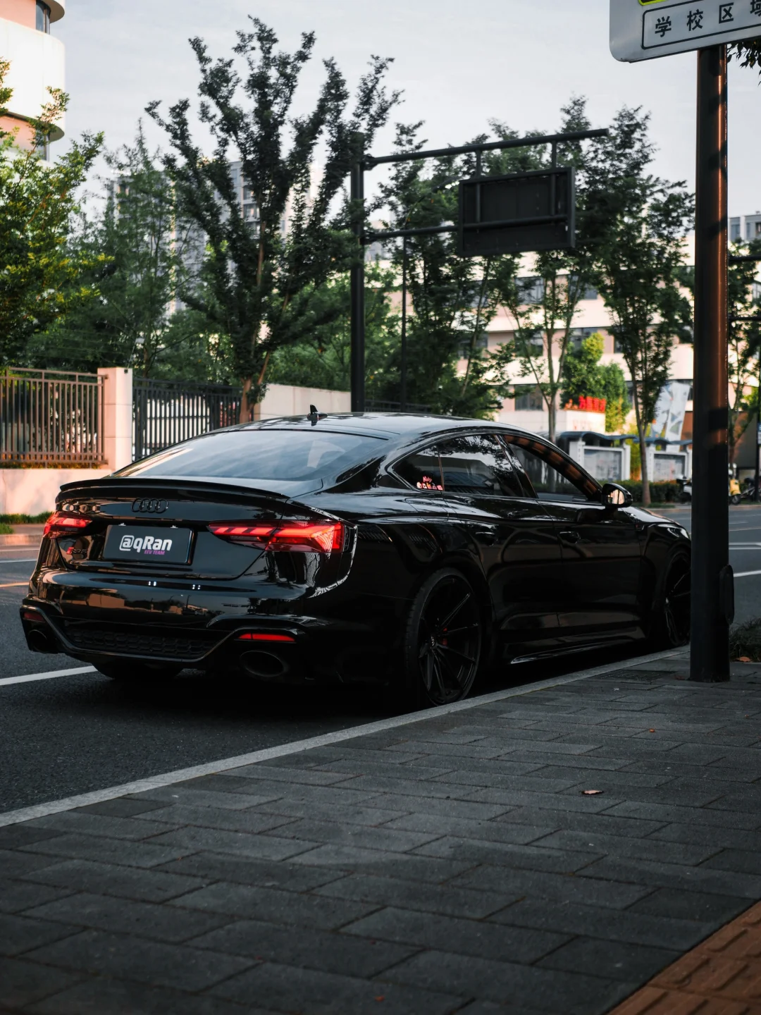 奥迪RS5